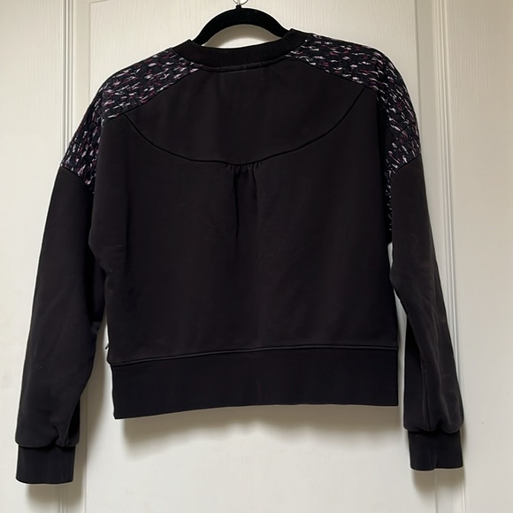 Scotch & Soda Sweat Shirt with quilted shoulders and edge detail - Picture 3 of 7